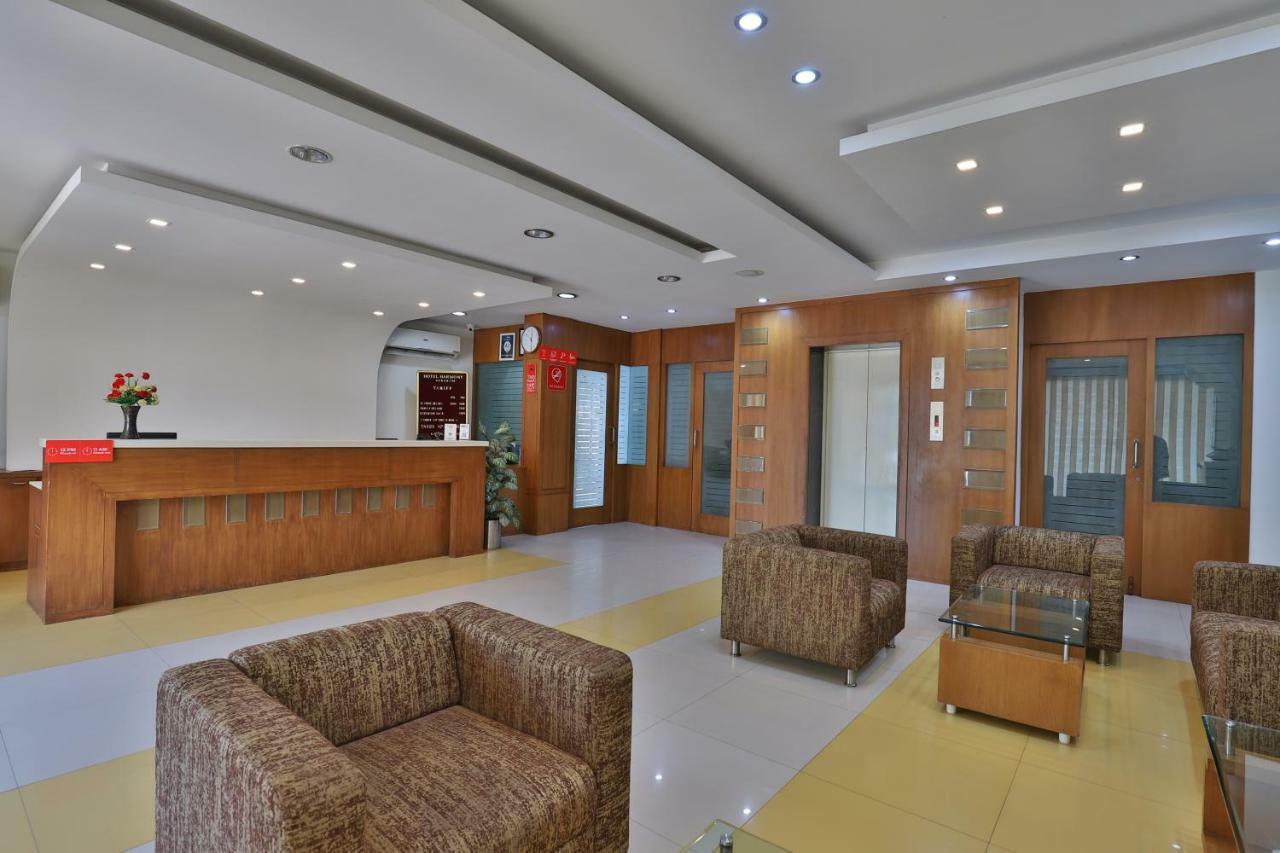 Oyo 14943 Shubh Suvidha Hotel Somnāth Exterior foto