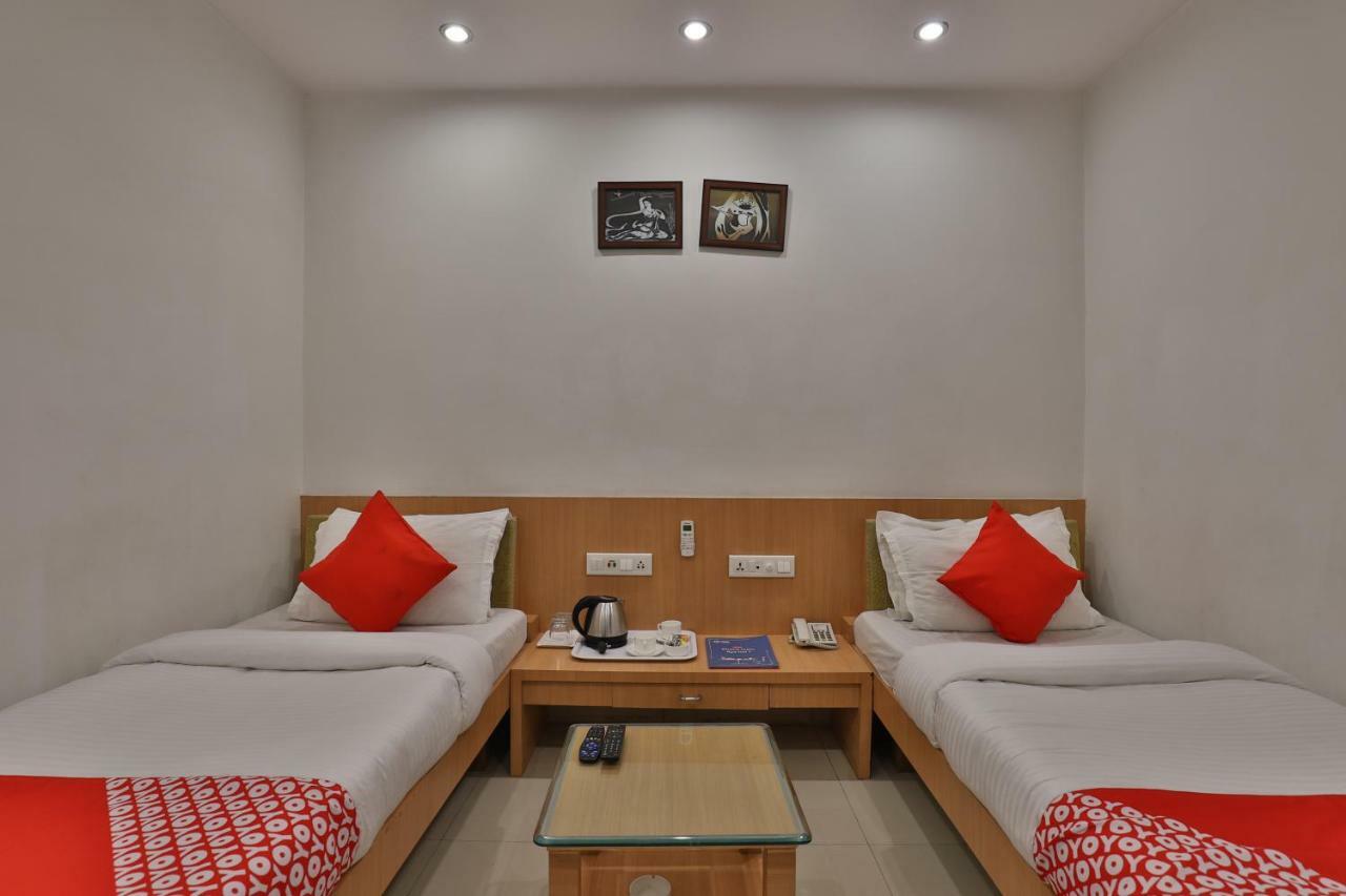 Oyo 14943 Shubh Suvidha Hotel Somnāth Exterior foto