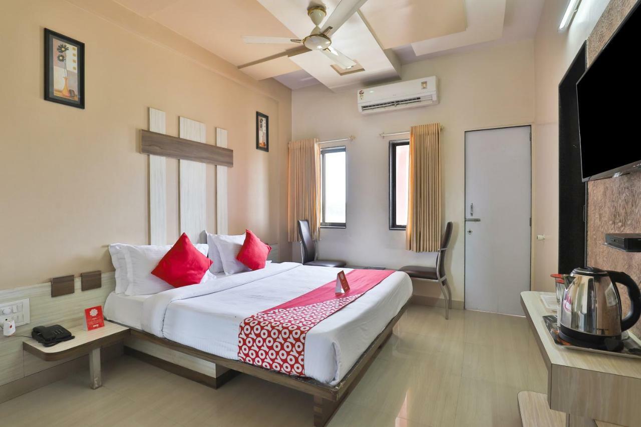 Oyo 14943 Shubh Suvidha Hotel Somnāth Exterior foto